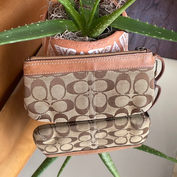 Coach Wristlet - Picture 2 of 3